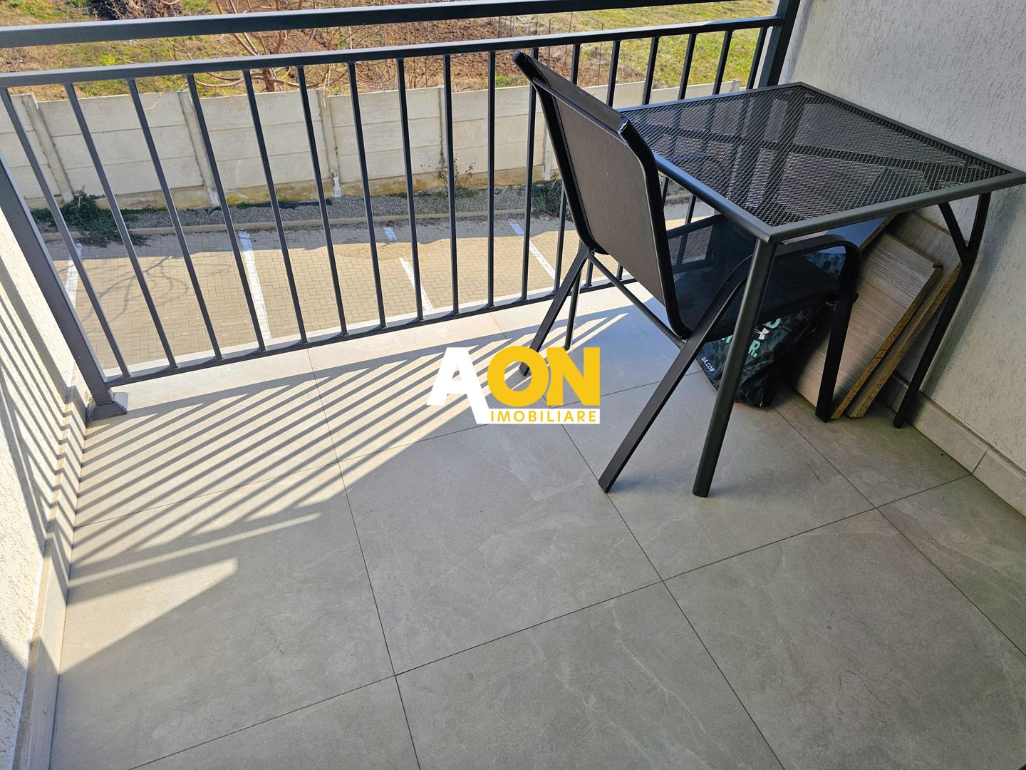 Apartament 2 camere, mobilat, utilat, et. 1, parcare proprie, bloc nou - Poză 4