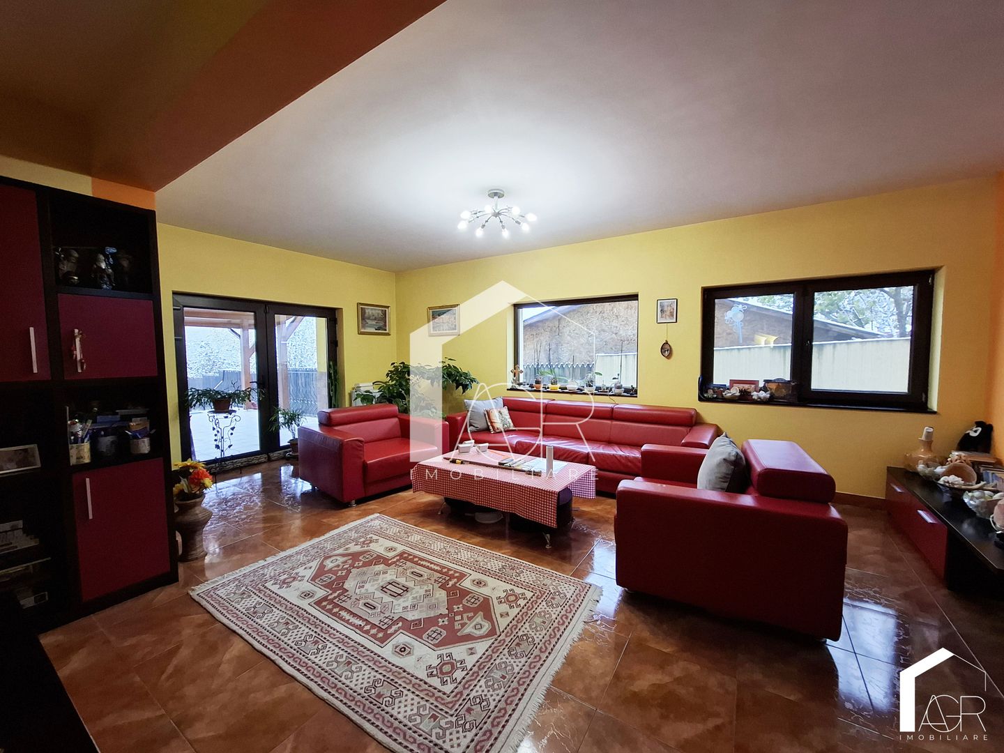 Vila cu 4 camere, Gageni - Poză 4