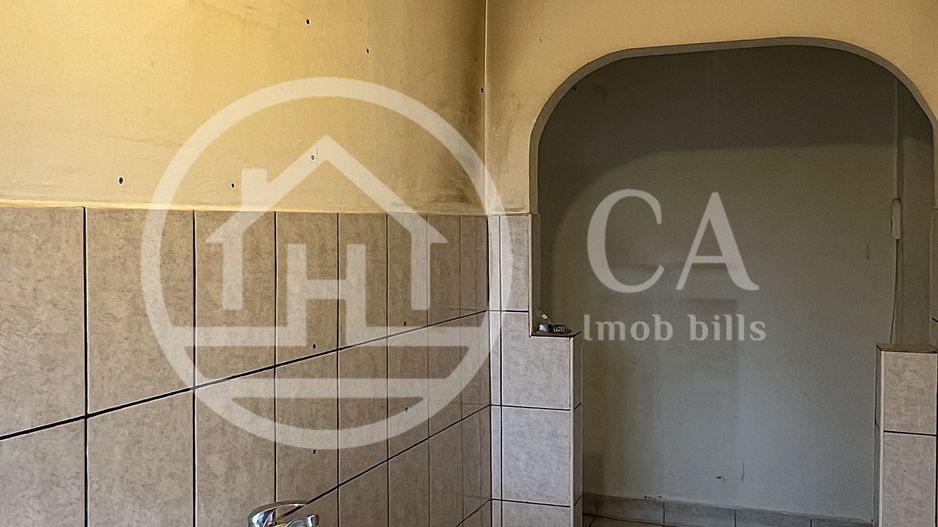 Apartament cu 2 camere de vanzare in zona Rogerius, Oradea - Poză 2