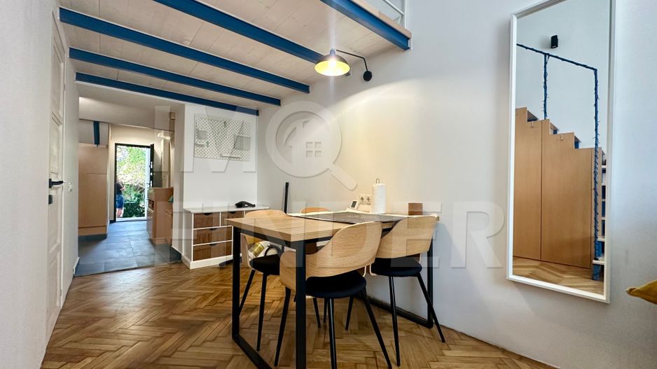 Studio cochet cu zonă de dormit și curte interioară, în centrul Clujului - Poză 2