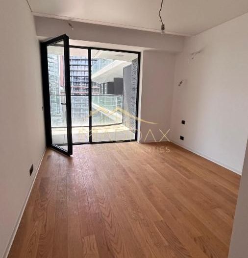 Apartament exclusivist cu vedere panoramică către Lacul Tei *** - Poză 5