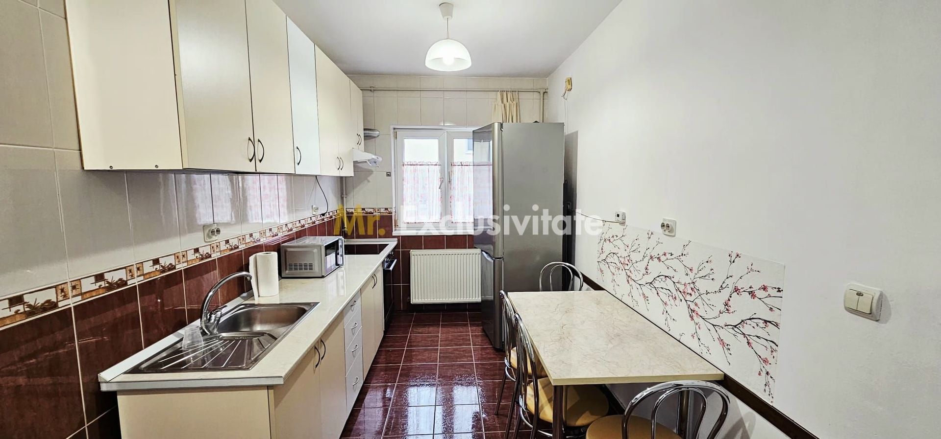2 camere decomandat, 56 mp, 2 balcoane ,parcare-str Colinei /Manastur - Poză 6