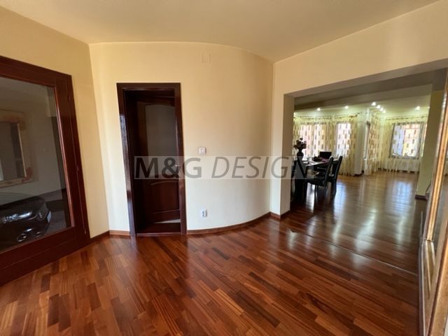 Casa moderna P+1E+M Lugoj 511mp - Poză 27