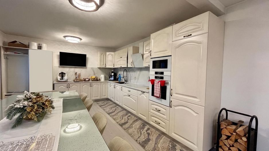 CASA COMPLET UTILATA SI MOBILATA MODERN CU GRADINA | 1100 MP |MARGINEA - Poză 32