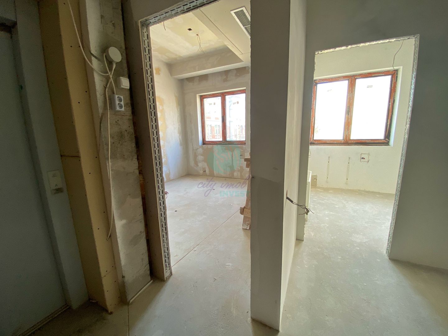 Cladire de birouri/ Clinica medicala zona Pache Protopopescu - Poză 16