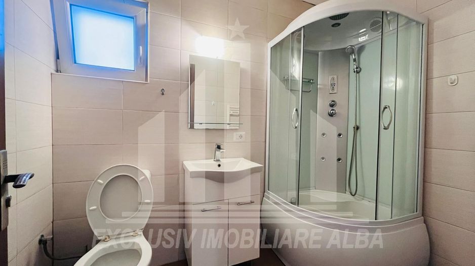 Apartament cu 4 camere, etaj intermediar, Cetate - Poză 6