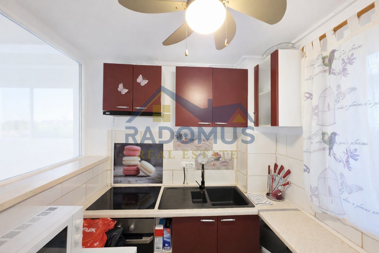 Casă Poienarii Burchii - Mobilată & Utilată  + Teren 2356 Mp - P+M - Poză 7