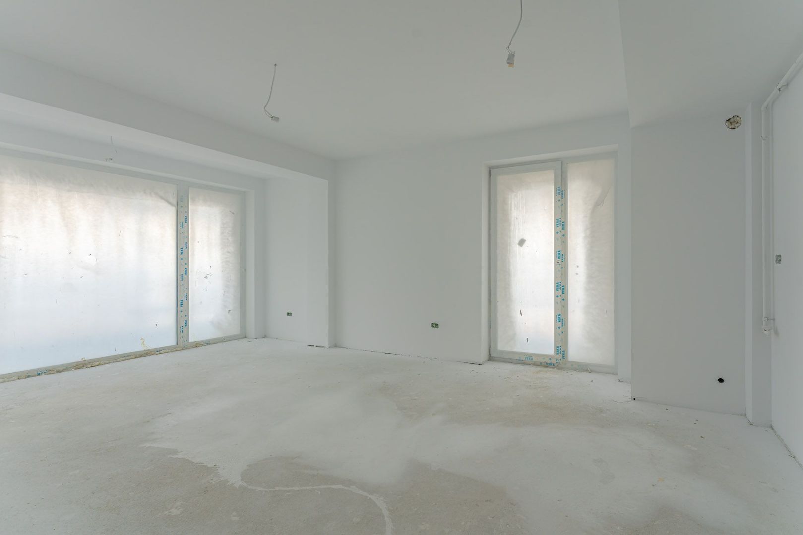 Apartament 2.5 Camere Sala Polivalentă | 59 mp Util + 18 mp Balcon - Poză 2