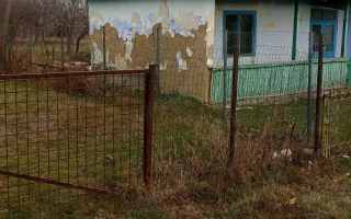 Casă nelocuibila cu teren Sculeni! - Poză 3