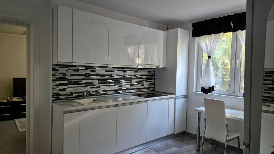 Crangasi Lacul Morii - 3 Camere modern mobilat, utilat si loc parcare D8 - Poză 1