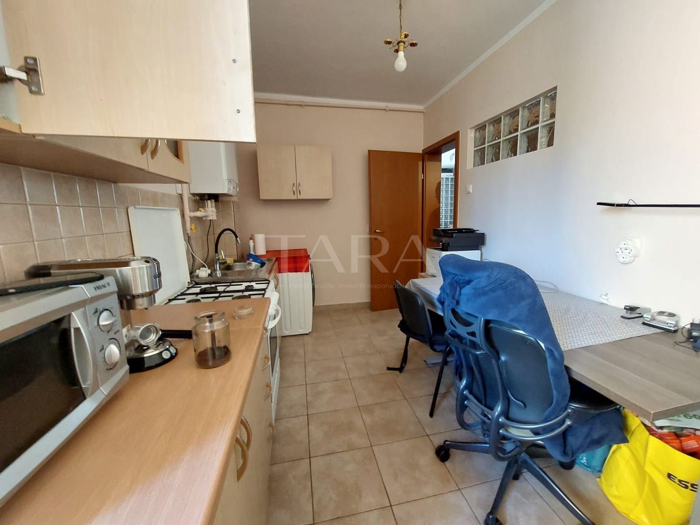 Apartament spațios cu 3 camere în zona Borhanci - Poză 5