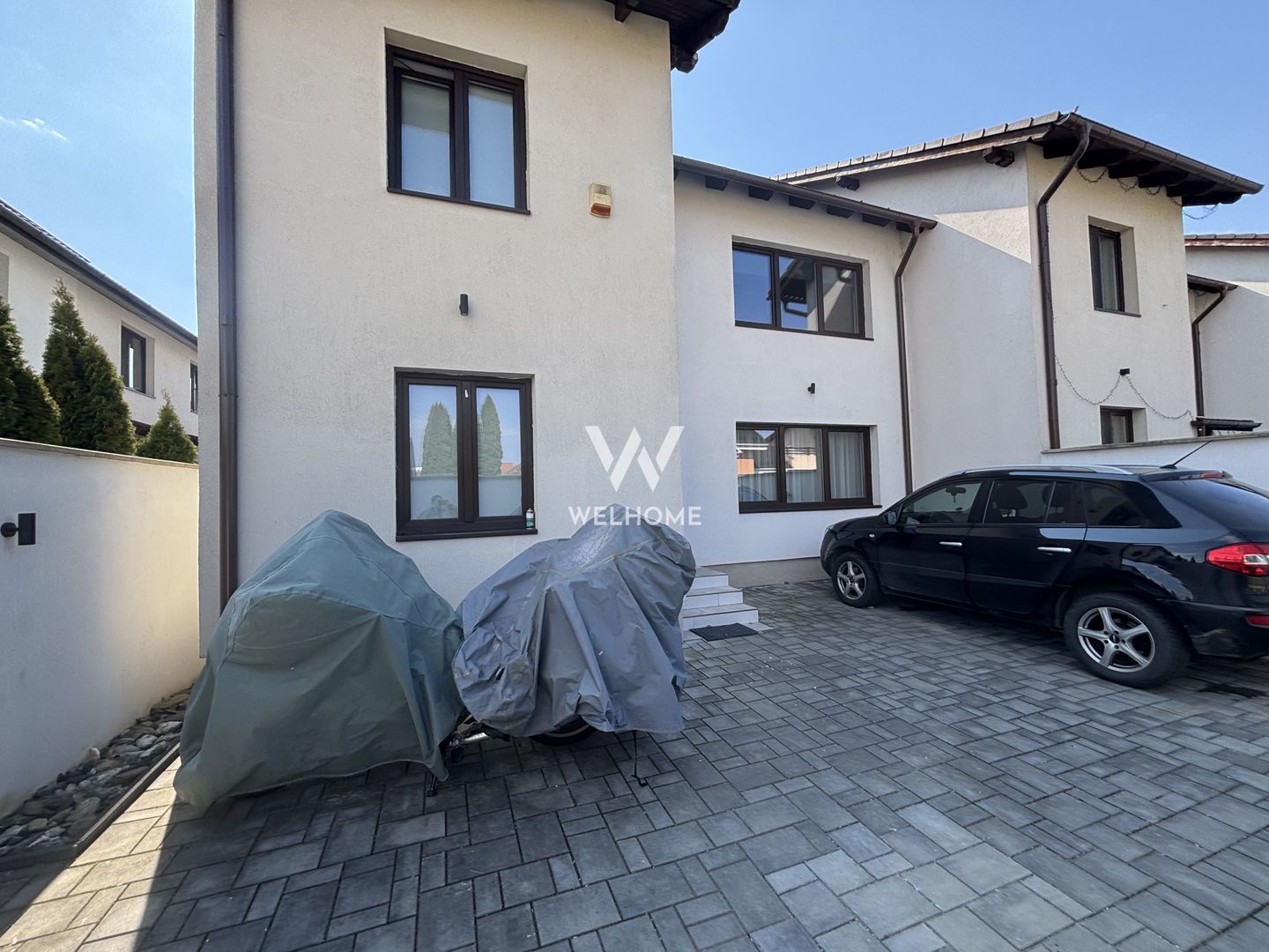 Casa generoasa LA CHEIE, curte 200 mp in Selimbar - Poză 18