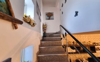 Brătianu Constanta(COD 07) Vila -  P+1+M cu 7 camere - Poză 14