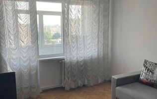 Proprietar inchiriez apartament 2 camere Alexandru cel Bun, Piata Voievozilor