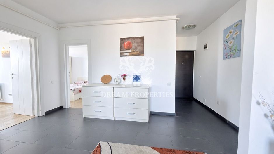 Apartament semidecomandat cu 3 camere, balcon, parcare, zona VIVO - Poză 10