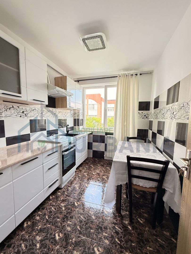Apartament 2 camere de vânzare în zona Deal, Pașcani, jud. Iași - Poză 1