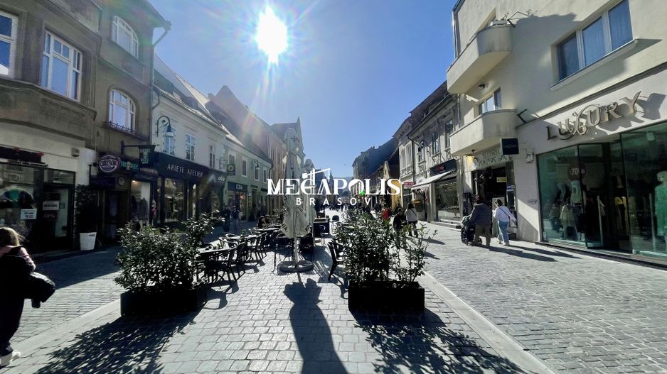 Apartament 2 camere | Strada Republicii | Inima Brașovului - Poză 3