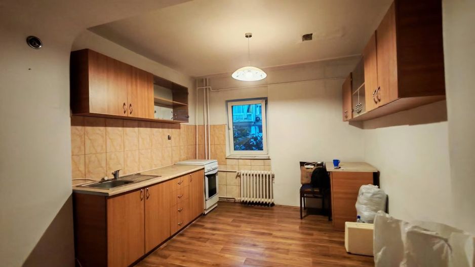 Soarelui | 2 Camere | Balcon Parter Înalt | Centrala proprie | Semidecomandat - Poză 1