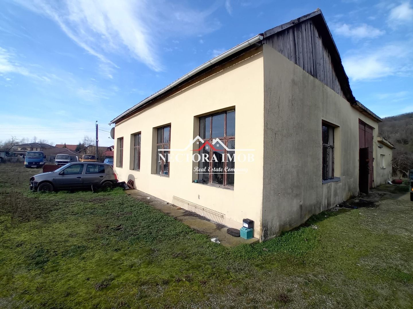 NECTORA IMOB-Spatiu industrial/Hala,225 mp+1200 mp teren, Str. Facliei - Poză 2