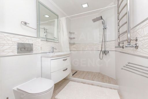 Chirie, apartament, 4 camere, str. Nicolae Titulescu, Botanica - Poză 8