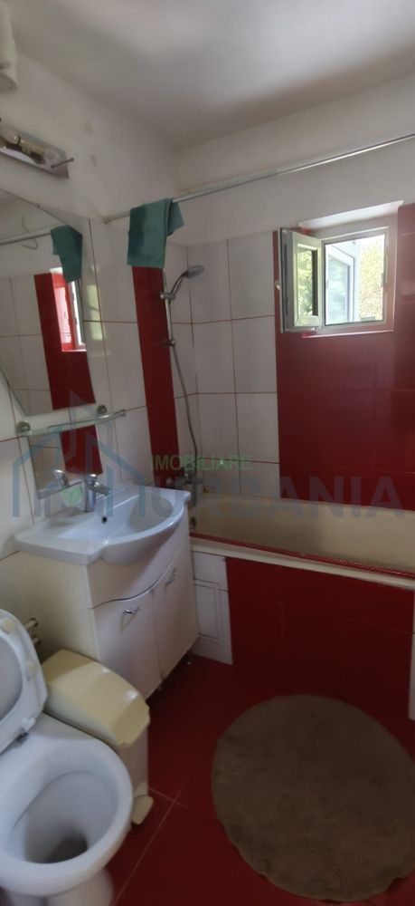 Apartament 2 camere decomandat, Nicolina - Poză 5