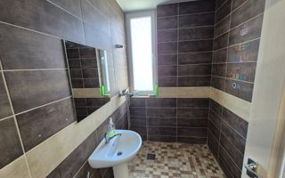 Spatiu comercial 109,54 mp + teren 222 mp + 2 locuri de parcare - Varteju - Poză 13