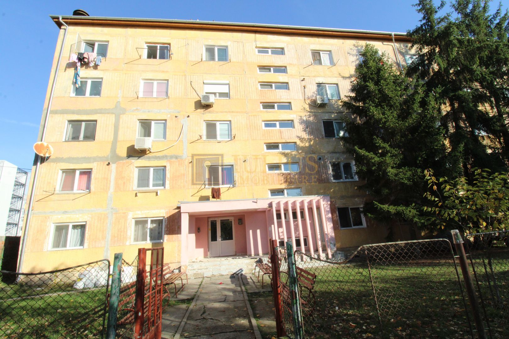 Garsoniera, zona Telegrafului, potrivit pentru o persoana sau cuplu. - Poză 7