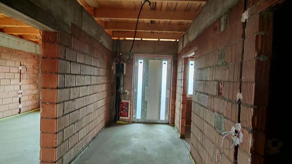 Casa la cheie in CRISTIAN pe Parter, zona de vile,250.000 euro - Poză 20