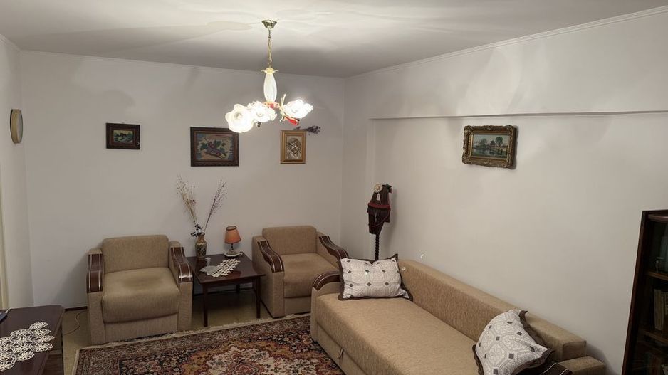 Vanzare apartament luminos de 2 camere in Titan,  vedere IOR - Poză 1