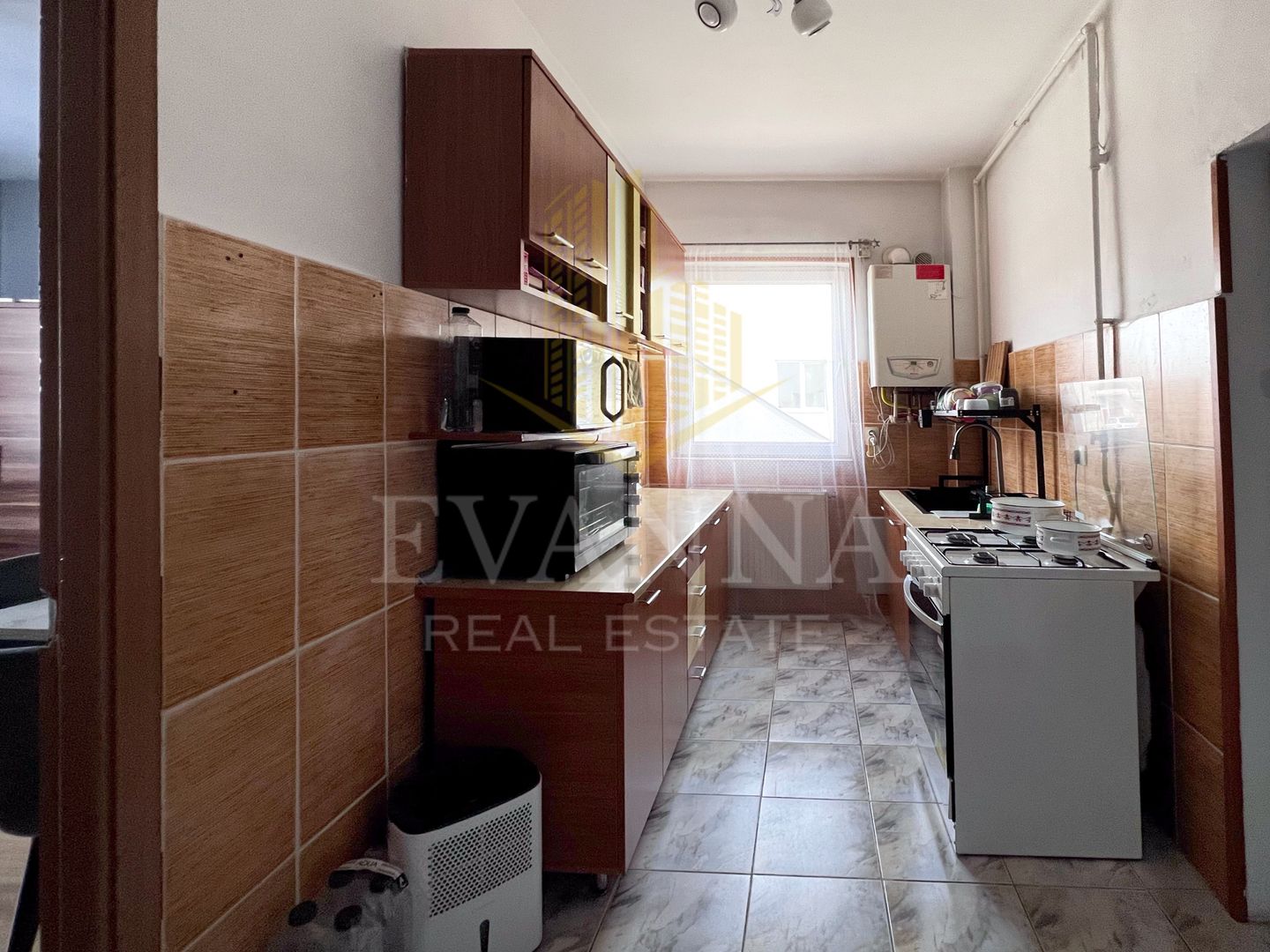 De vanzare 2 camere | etaj 1 | zona Pronto. - Poză 9