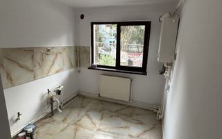 Apartament  2 cam Micro 40,parter - Poză 8