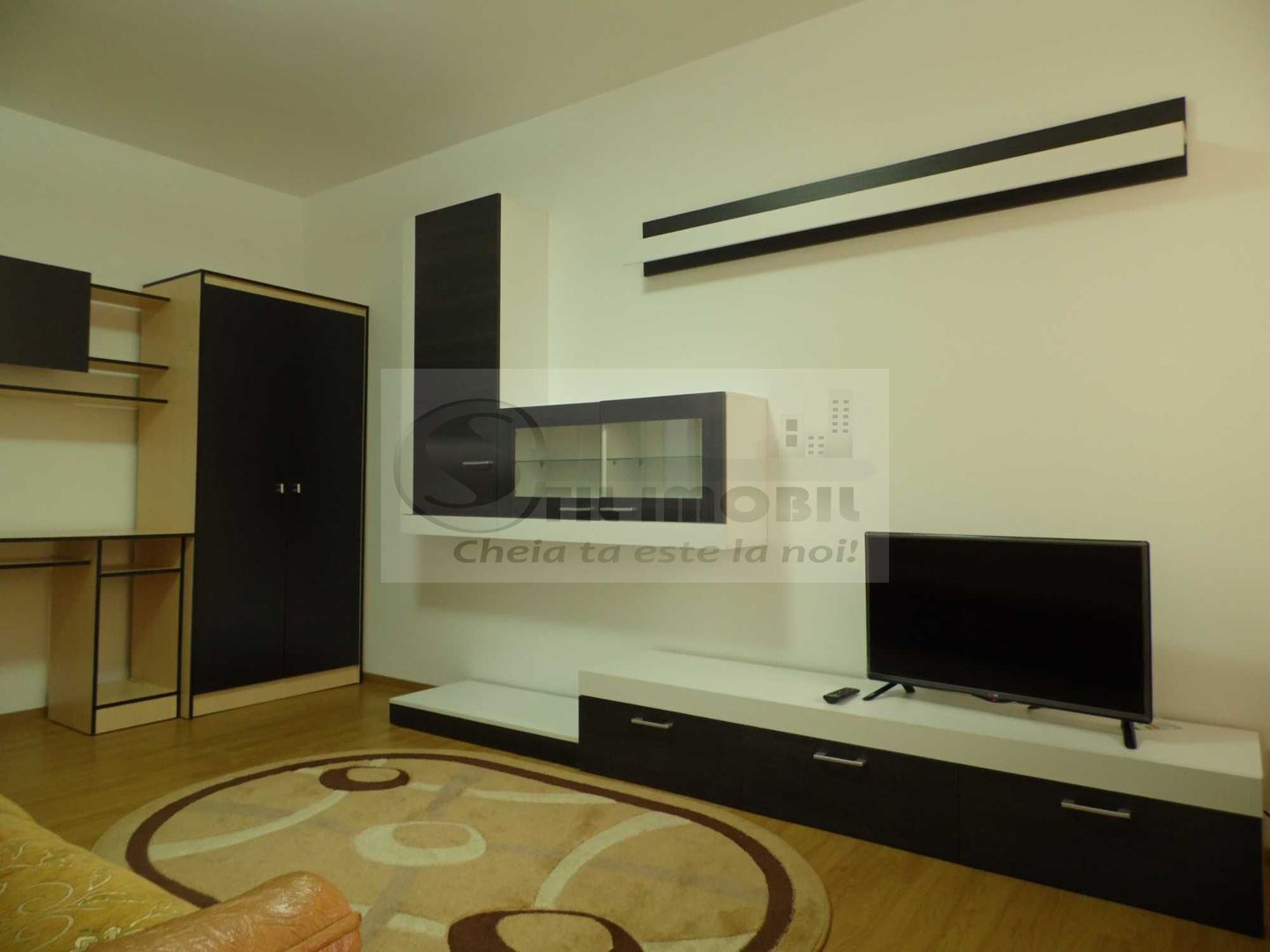 Ap 2 camere- Zona Pacurari – etaj 1, cu parcare privată inclusă - Poză 1