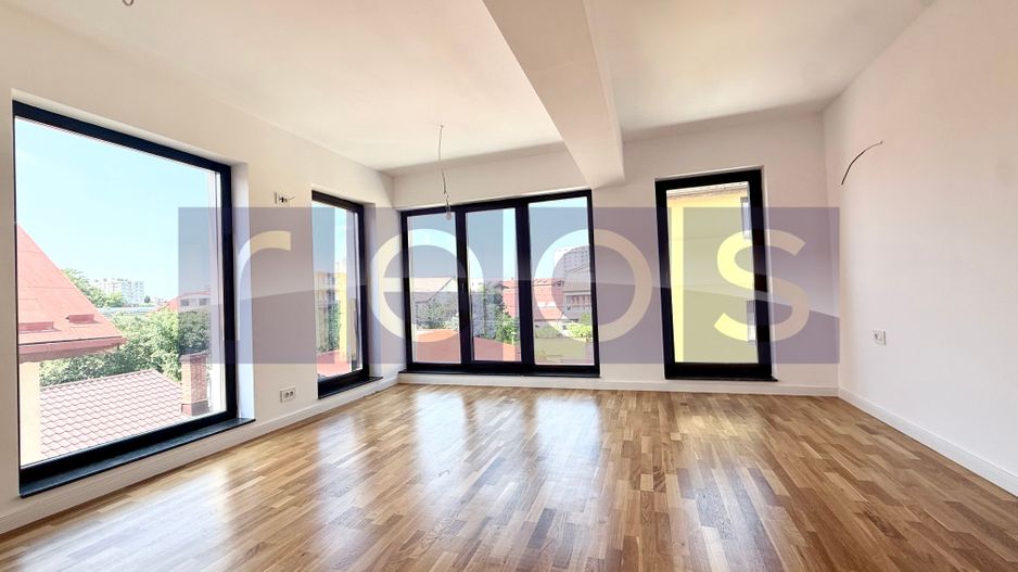 VÂNZARE VILĂ | ZONA OZANA | 5 CAMERE | ÎNCĂLZIRE ÎN PARDOSEALĂ - Poză 14