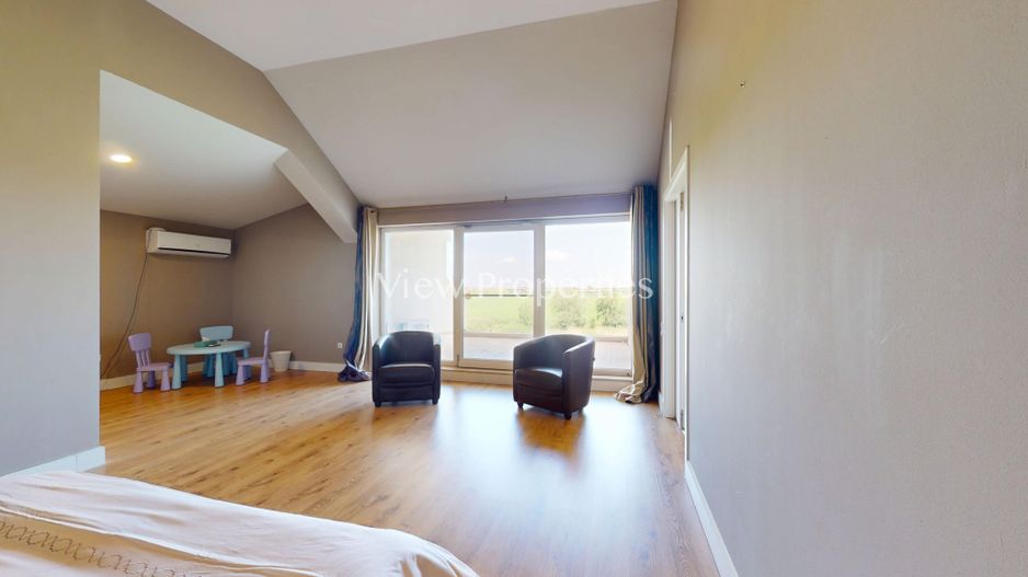 Casă individuală premium pe malul lacului – Cosmopolis - Poză 7