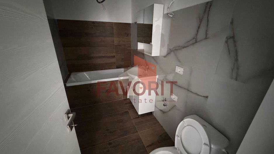 Decomandat. Disponibil imediat. Strada asfaltata - Schiță 13