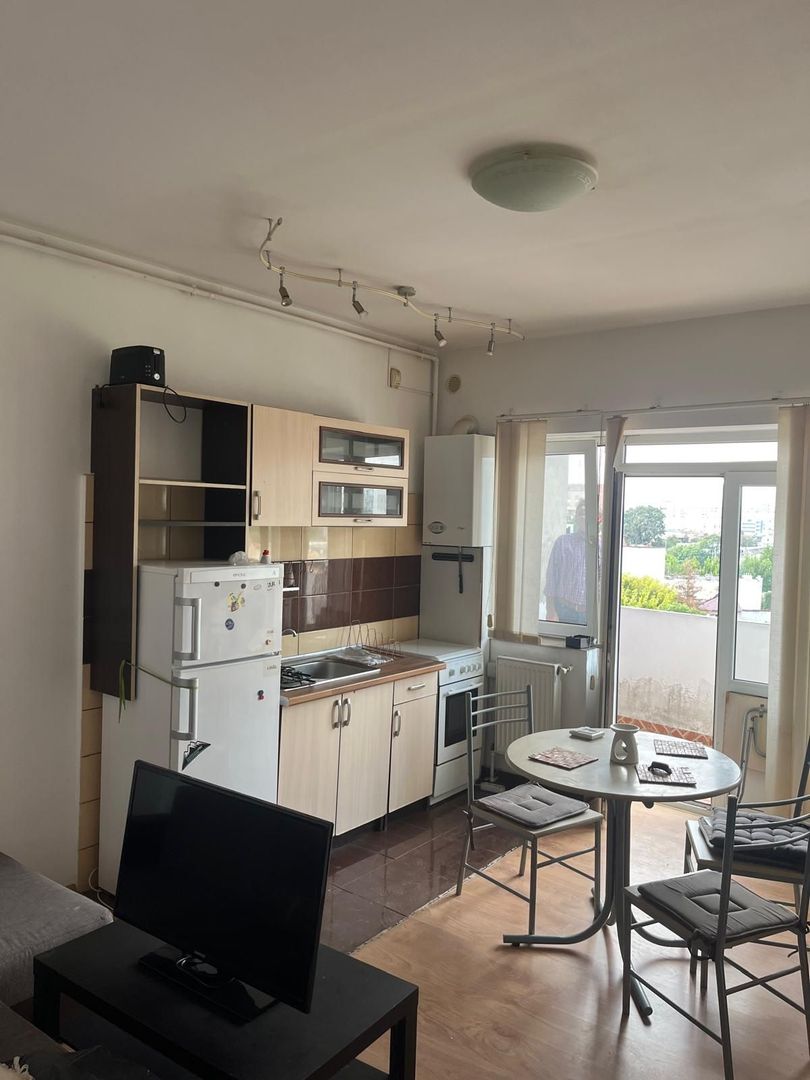 Apartament cu 3 camere | Popa Tatu | Semidecomandat - Poză 5