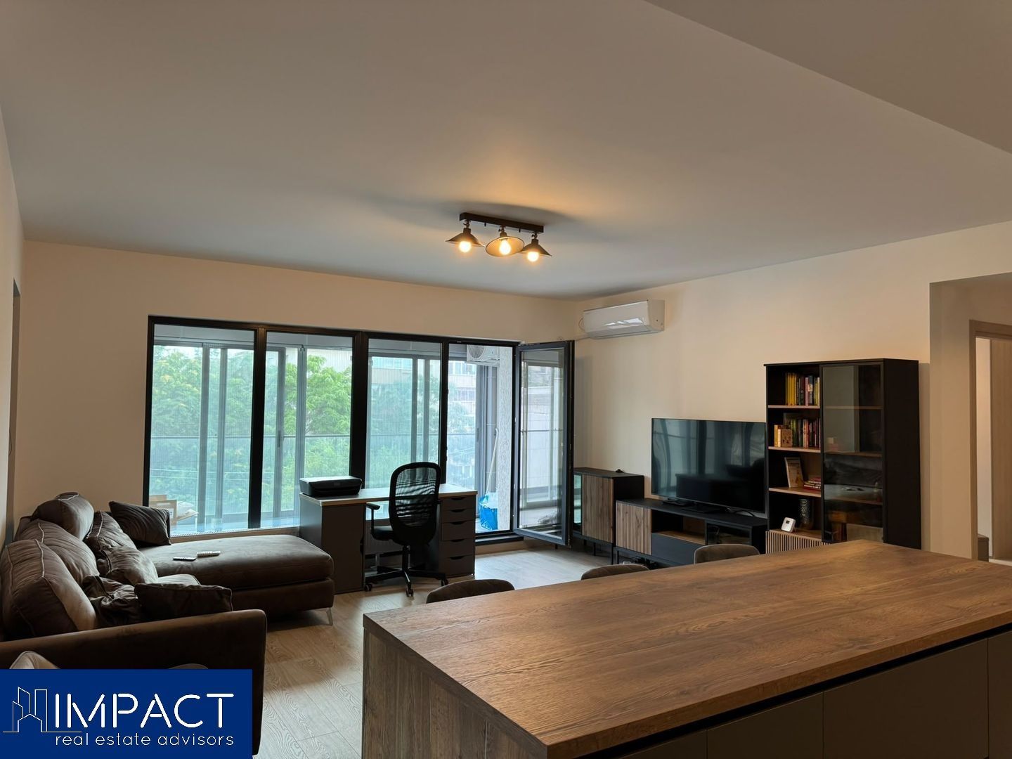 APARTAMENT 3 CAMERE | MOBILAT + UTILAT | LOC DE PARCARE - Poză 3