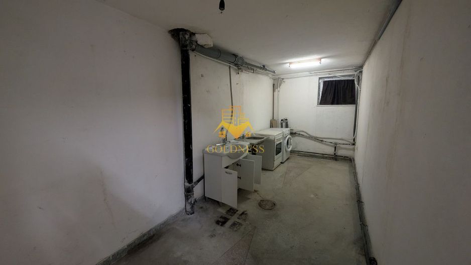 Casa/Spatiu de birou,Andrei Muresanu, 9 Camere,10 Parcari,Curte 2000mp - Poză 28