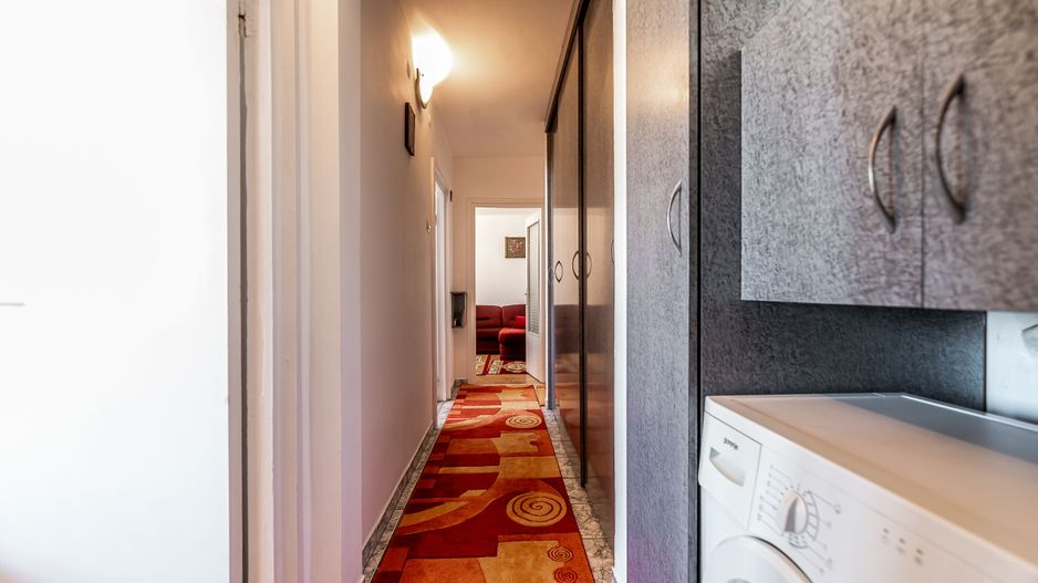 Apartament cu 3 camere în Podgoria Arad, vedere frumoasă, 2 balcoane - Poză 7