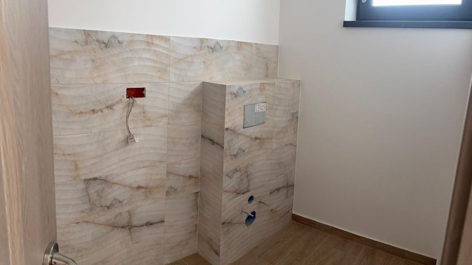 Duplex modern intr-o zona linistita - Poză 8