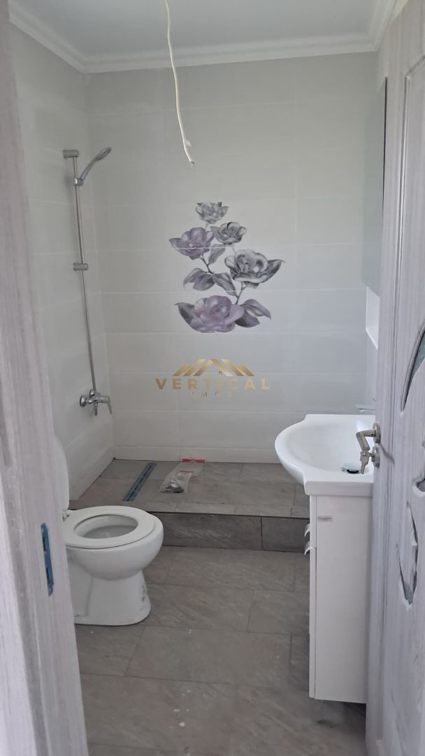 Casă individuală de vânzare – Confort, eficiență și curte proprie - Poză 3