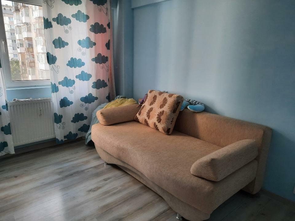 De vânzare apartament 4 camere Militari Veteranilor - Poză 11