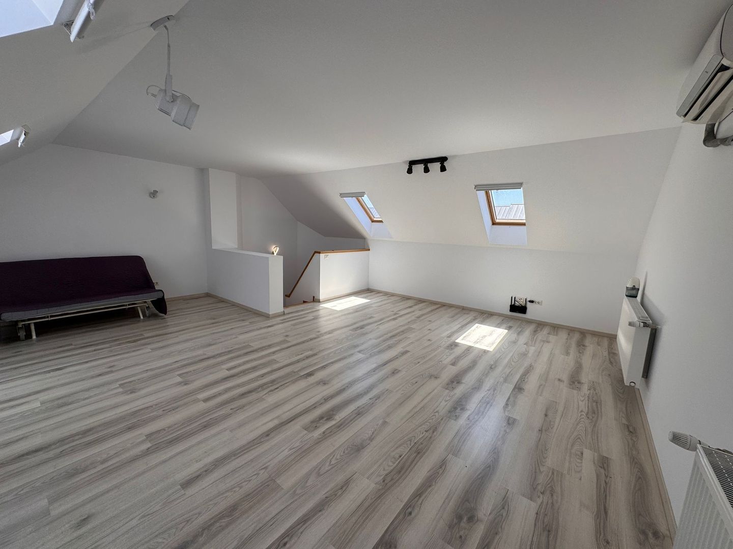 Vila Volutari 5 Camere Matei Millo - Poză 20