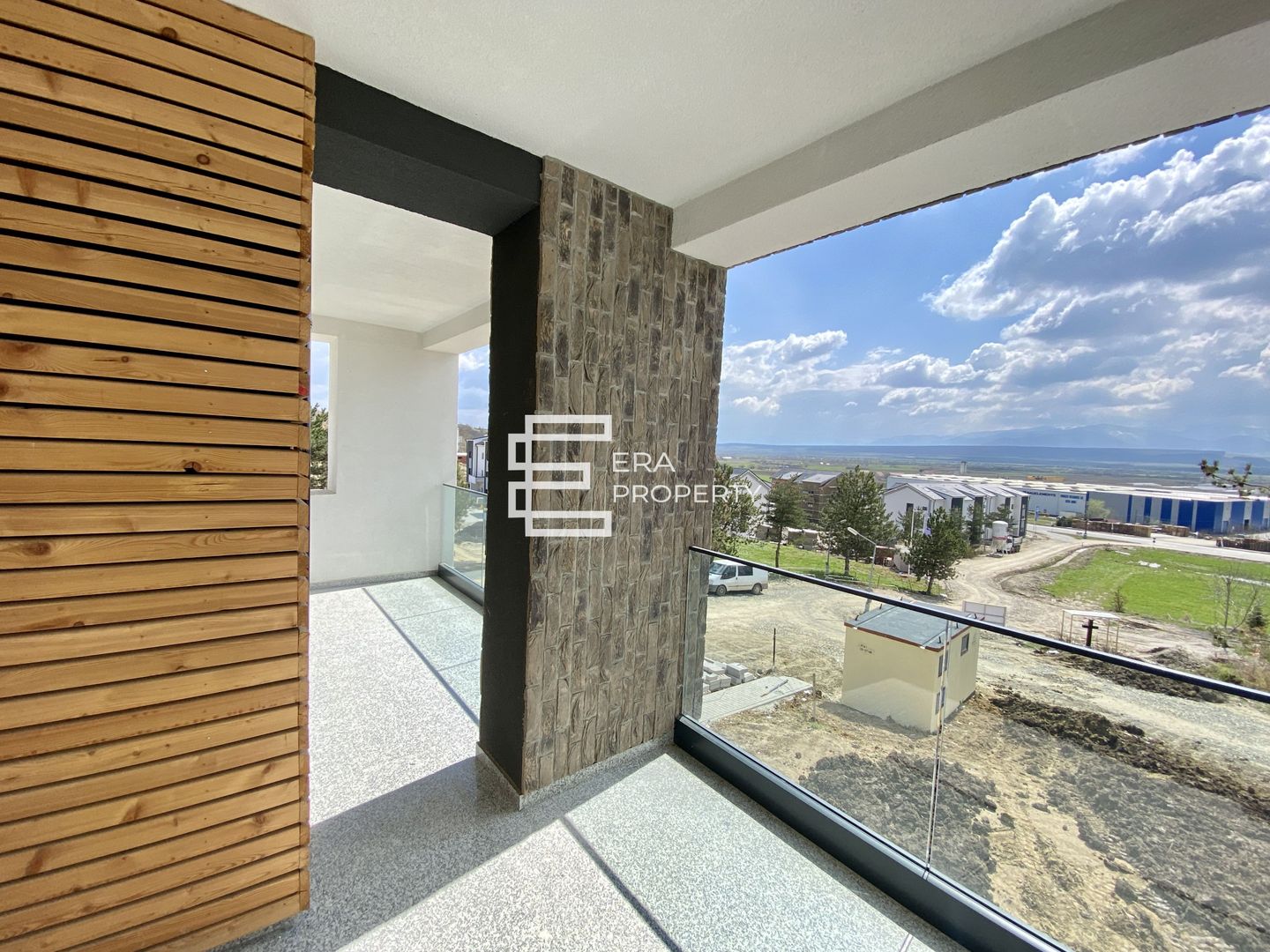 Penthouse 5 camere- 128,54 mp utili-terasa 15mp  -zona Aeroport Sibiu - Poză 15