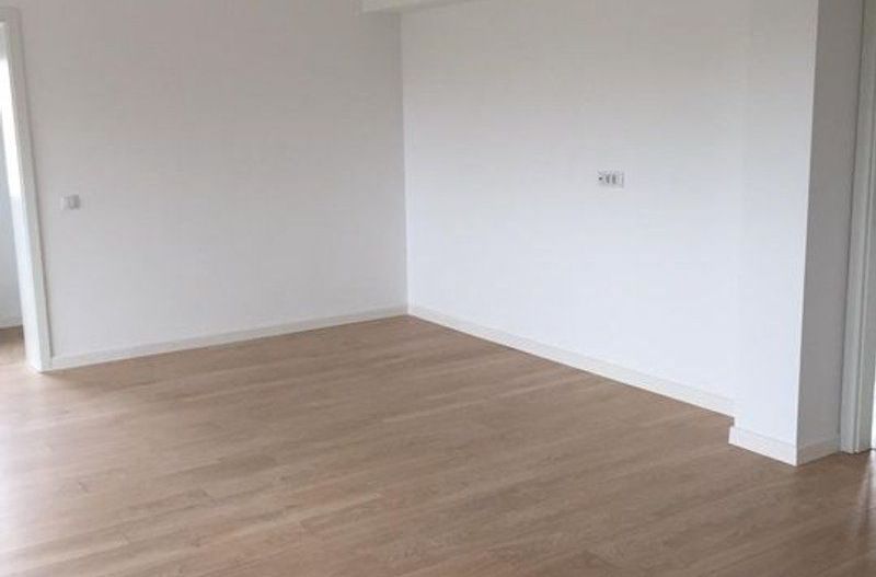 Vila P+1+M Baneasa, vis-a-vis de Petrom City, Straulesti, prima inchiriere-nou - Poză 10