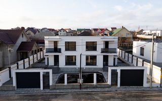 Vânzare, duplex, 3 nivele, str. Frasinilor, Ialoveni. - Poză 1