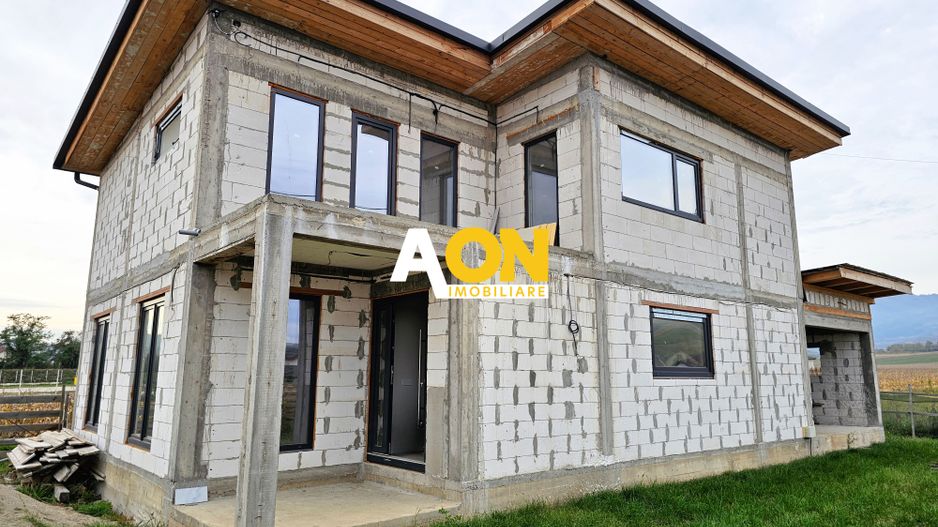 Casă Modernă P+1, Garaj, Teren 600 mp, Ighiu (10 km de Alba Iulia) - Poză 21