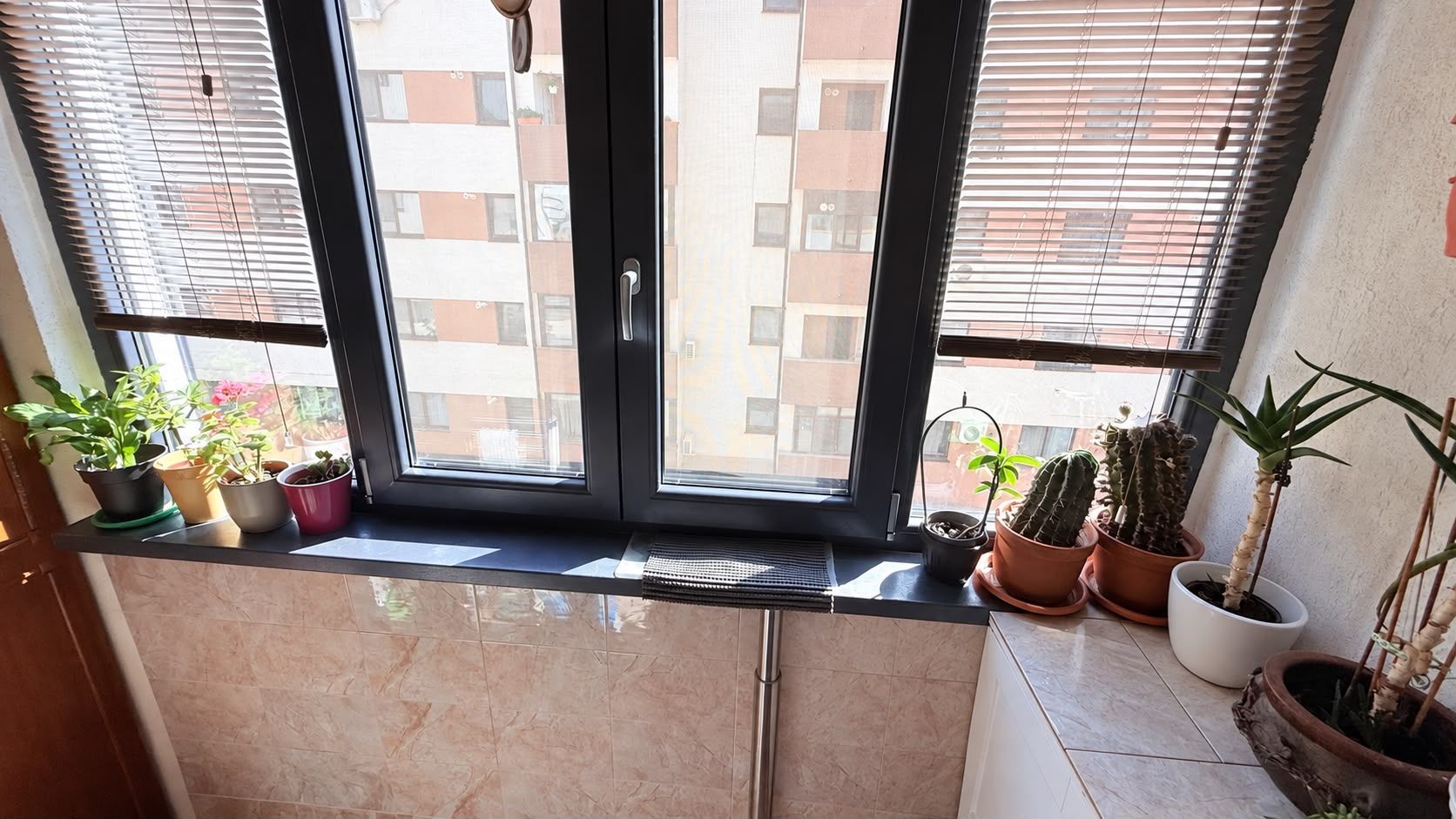 Apartament 3 camere de vânzare Bucătărie separată Militari Residence - Poză 16