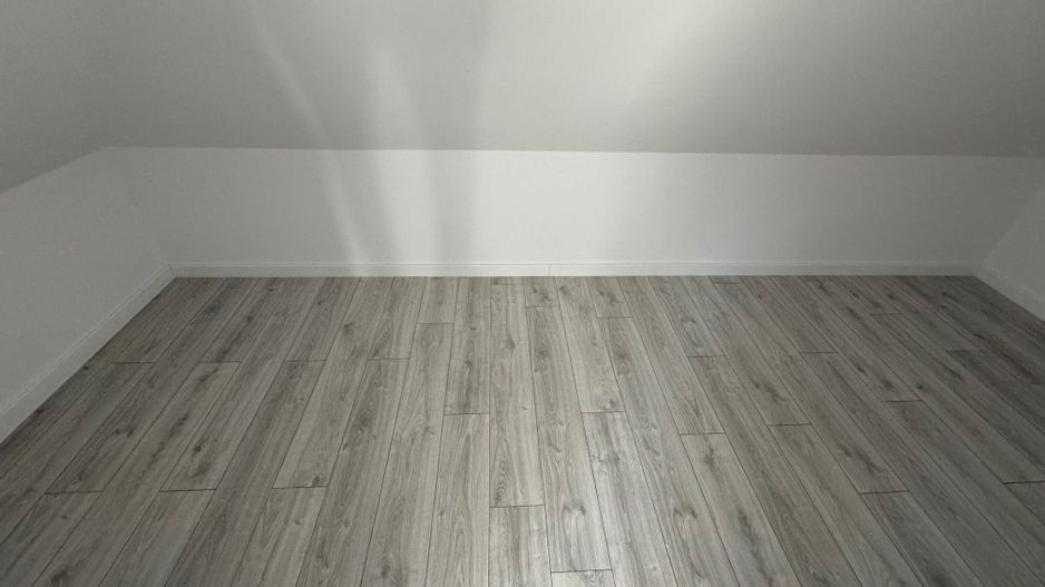 Vile parter Tunari Proiect DEOSEBIT, 150m2, curte 300m2 - Poză 9