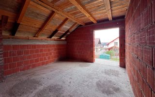 Casa P+M la rosu | 204 mp | 5 ari teren | compartimentare excelenta | Satulung. - Poză 11